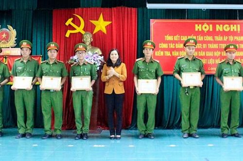 Công an TP. Long Xuyên tổng kết cao điểm tấn công, trấn áp tội phạm và sơ kết các mặt công tác