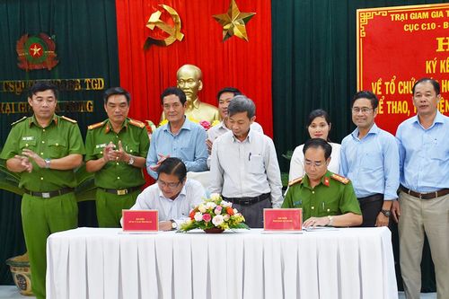 Sở Văn hóa-Thể thao và Du lịch tỉnh Gia Lai ký kết chương trình phối hợp với Trại giam Gia Trung