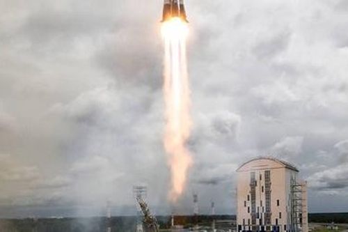 Nga chế tạo tên lửa đẩy sử dụng nhiều lần giống hệt SpaceX
