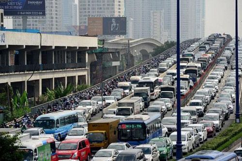 Thành phố Hồ Chí Minh tăng cường hiệu quả vận tải hành khách công cộng