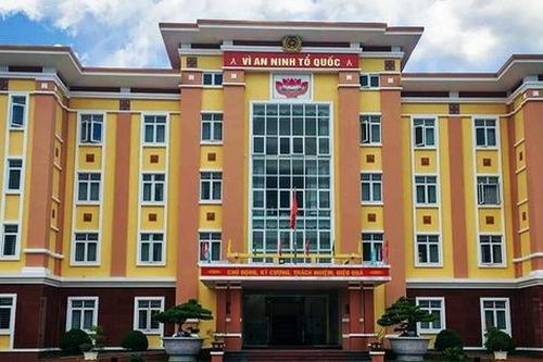 Khai trừ khỏi Đảng 5 cán bộ công an dùng bằng giả, sử dụng trái phép chất ma túy