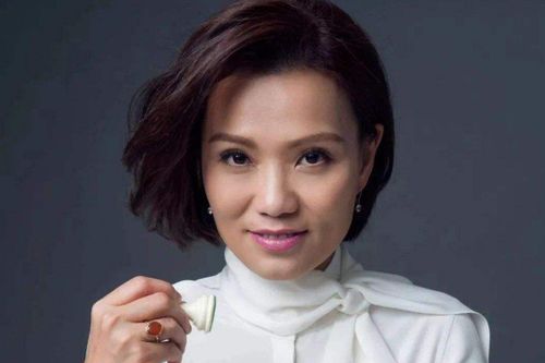 Nữ triệu phú đứng sau hơn 10.000 nhà hàng tại Trung Quốc