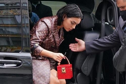 Georgina Rodriguez thu hút ống kính