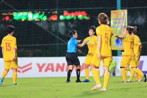 Phong Phú Hà Nam nhận án phạt nặng vì bỏ thi đấu