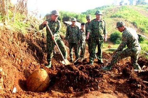 Hủy nổ thành công quả bom nặng khoảng 600kg