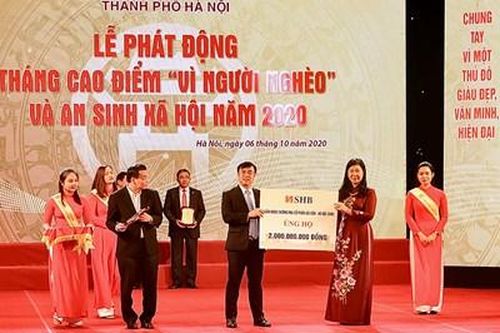 Các doanh nghiệp của 'Bầu Hiển' ủng hộ 5 tỷ đồng đến Quỹ 'Vì người nghèo Hà Nội'