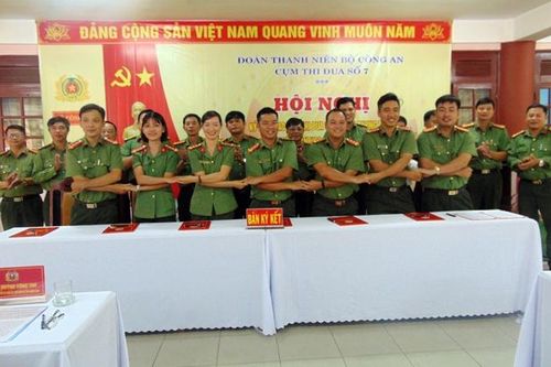Tuổi trẻ Cụm thi đua số 7 Bộ Công an ký kết giao ước thi đua