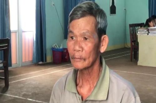 Bắt kẻ dùng búa đập chết vợ