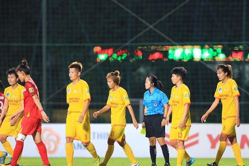 Hà Nam bị xử thua 0-3, cấm HLV trưởng 5 năm