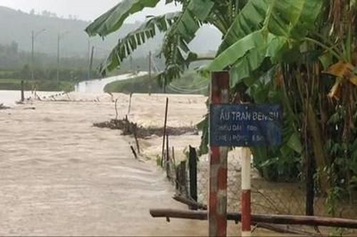 Giúp dân tránh lũ, Trung tá Biên phòng hy sinh