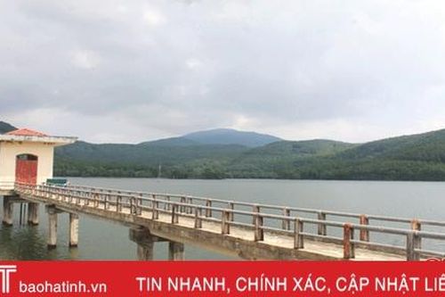 Can Lộc bàn giao quản lý hồ chứa nước Khe Trúc