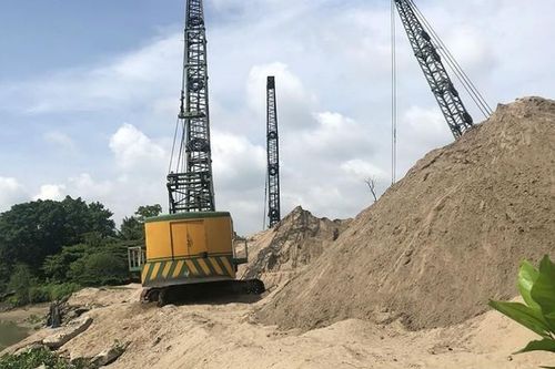 Phát hiện 63 bến thủy hoạt động không phép tại TP.HCM, đề nghị công an vào cuộc
