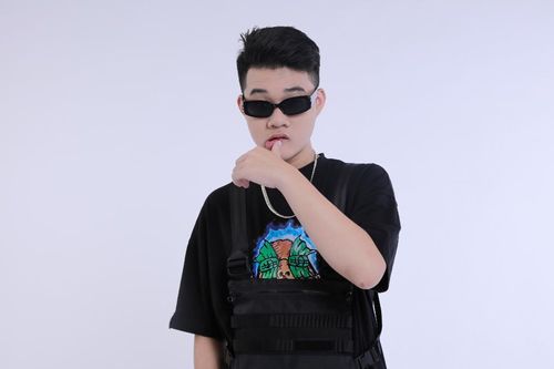 Kenji (King of Rap 2020) phát hành sản phẩm âm nhạc mới sau khi về chung nhà với Tuimi và Right