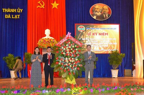 Đà Lạt: Biểu dương cán bộ, hội viên nông dân điển hình tiên tiến