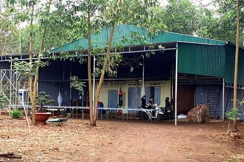 Lấn chiếm đất rừng làm nhà, 2 cá nhân bị xử phạt