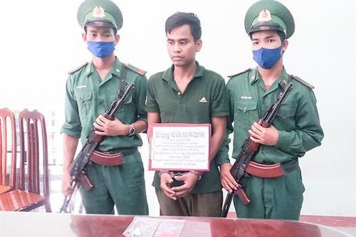 Nhức nhối tệ nạn ma túy vùng biên. Bài 1: Ma túy len lỏi khắp các bản làng