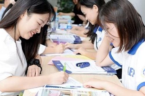 Thí sinh trúng tuyển phải xác nhận nhập học trước 17h ngày 10/10