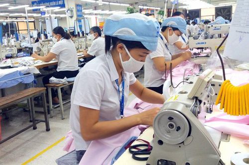 Người lao động được hưởng lương hưu khi đủ điều kiện về độ tuổi và thời gian đóng bảo hiểm xã hội