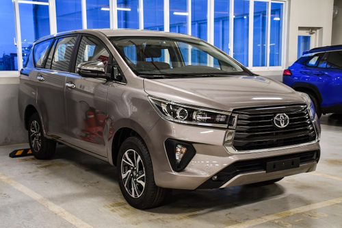 Hình ảnh Toyota Innova 2021 tại đại lý