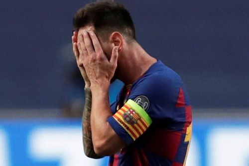 Barca trả giá vì những năm tháng hoang phí