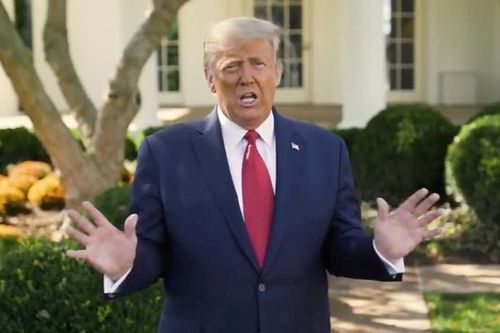 Ông Trump: Mắc Covid-19 là 'phúc lành từ Chúa'