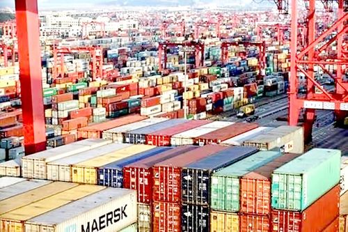 Kinh tế thế giới suy giảm ít hơn dự báo nhưng còn rủi ro