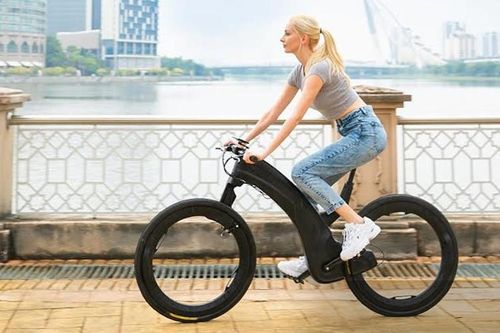 Kỳ lạ xe đạp điện không nan hoa, trục vòm bánh 'tàng hình' bảo mật khủng