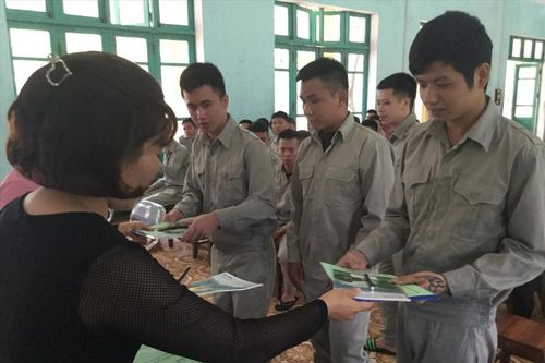 Nâng đỡ những người lầm lỡ