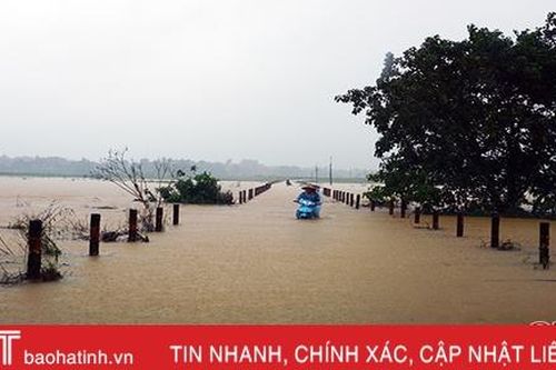 Mưa lớn gây ngập cục bộ ở Hương Khê