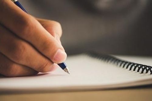 Nhà văn Tô Hoài 'cứu' nhà văn Lê Hoài Nam