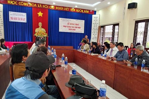 Hội Nhà văn Việt Nam khai mạc trại sáng tác văn học tại Đà Lạt