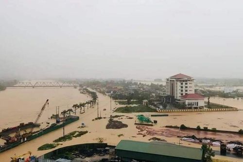 Quảng Trị: Mưa lũ gây ngập trên diện rộng làm 1 người chết và 3 người mất tích