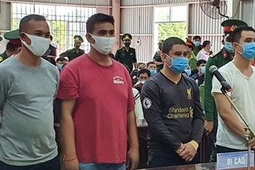 7 năm tù cho 4 đối tượng chống người thi hành công vụ