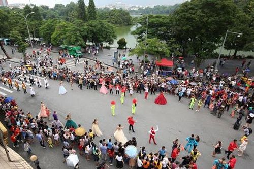 Nhiều hoạt động kích cầu du lịch tại Hà Nội