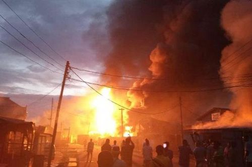 Nigeria: Nổ trạm xăng khiến ít nhất 5 người thiệt mạng