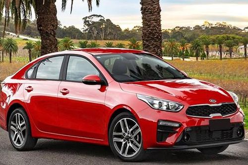 Giá xe ô tô hôm nay 9/10: Kia Cerato cao nhất ở mức 670 triệu đồng
