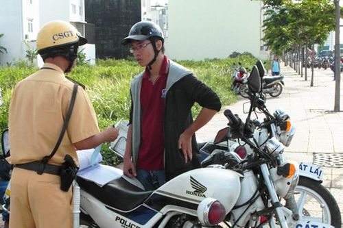 Loại bỏ 'mũ bảo hiểm lưỡi trai' vì không đạt tiêu chuẩn