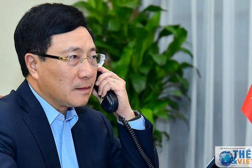 Phó Thủ tướng Phạm Bình Minh điện đàm Bộ trưởng Ngoại giao Maldives