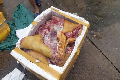 Thị trường ngày 9/10: Bắt 300kg thịt heo thối; cua đá Hà Giang giá đắt, ngon hơn cua biển