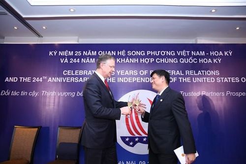 Kỷ niệm 25 năm thiết lập quan hệ ngoại giao Việt Nam-Hoa Kỳ