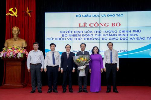 Công bố Quyết định bổ nhiệm Thứ trưởng Bộ GD&ĐT Hoàng Minh Sơn