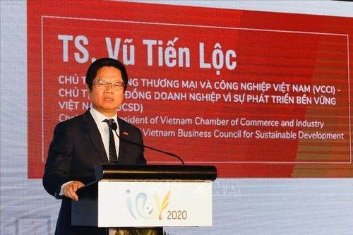 Nhân ngày Doanh nhân Việt Nam: Khát vọng lớn trên mặt trận kinh tế