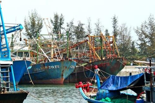 Cần tiếp sức ngư dân miền Trung đánh bắt xa bờ