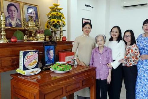 Lãnh đạo Hội LHPN Việt Nam thăm gia đình nguyên lãnh đạo Đảng, Nhà nước