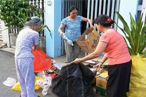 Thay đổi nhận thức và hành vi của người tiêu dùng đối với rác thải bao bì