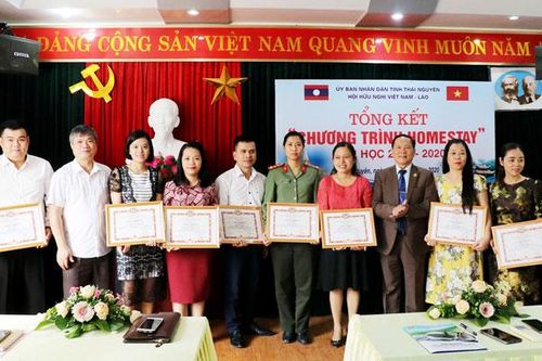 Trên 600 lưu học sinh Lào tham gia chương trình Homestay