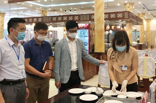 Tránh rủi ro từ ngộ độc thực phẩm