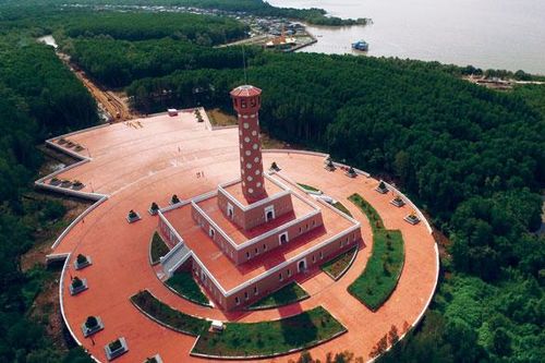Biểu tượng Thủ đô nơi cực Nam Tổ quốc