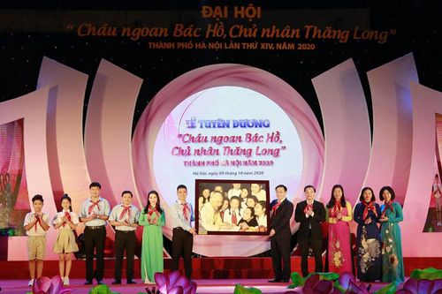 Tuyên dương 66 ''Cháu ngoan Bác Hồ - Chủ nhân Thăng Long''