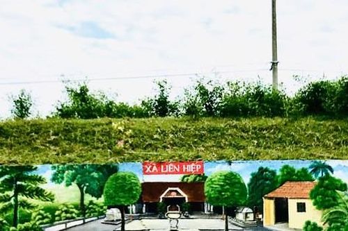 Cận cảnh hàng loạt di tích được 'triển lãm' tại con đường bích họa mới hoàn thiện dài nhất Thủ đô